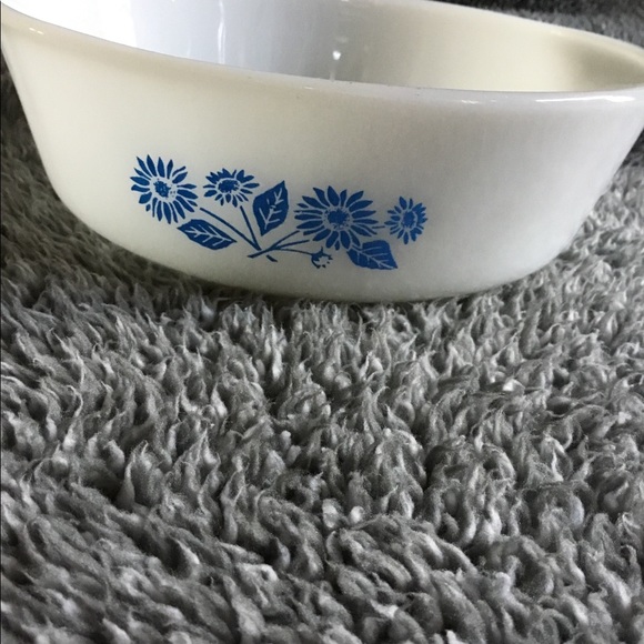 Fire King Blue Cornflower Casserole - Picture 6 of 6